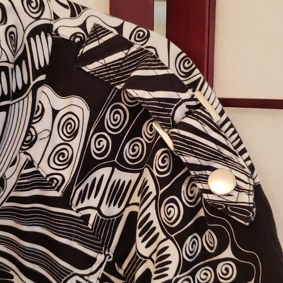 ERIN LONDON Black/White Designer Zip Up Jacket - Picture 4 of 12